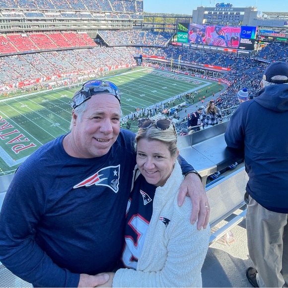 Meet your Posher, Kerri - Picture 2 of 2